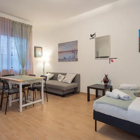 Luxury - Balbo 11 Mono Apartment Milan
